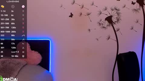 Polly online show from 02/19/25, 06:32