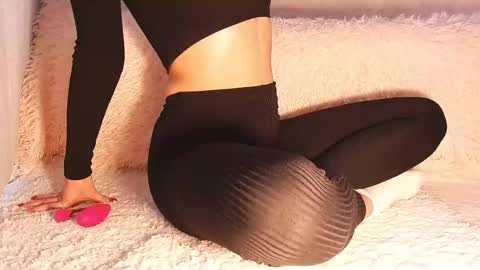 Sasha online show from 02/12/25, 05:58