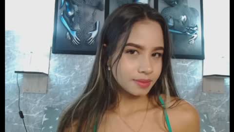 aghata walkerl online show from 01/20/25, 08:29