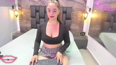 agnes_02 online show from 06/27/26, 12:10