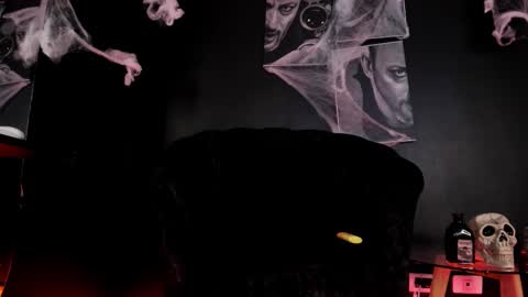 agnes_jones online show from 10/18/25, 12:13