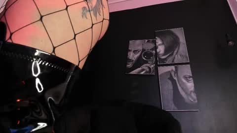 agnes_jones online show from 11/10/25, 09:36