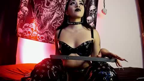 agnes_jones online show from 11/24/25, 04:56