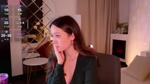 Snapshot of agnes_sky chatting on 07/26/26, 01:25 Agnes online show from 07/26/26, 01:25