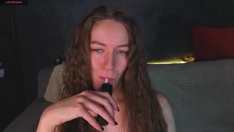 Snapshot of agnes_wells chatting on 06/03/26, 01:19 agnes wells online show from 06/03/26, 01:19