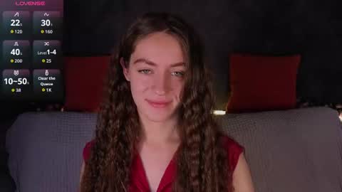 Snapshot of agnes_wells chatting on 06/11/26, 01:05 agnes wells online show from 06/11/26, 01:05