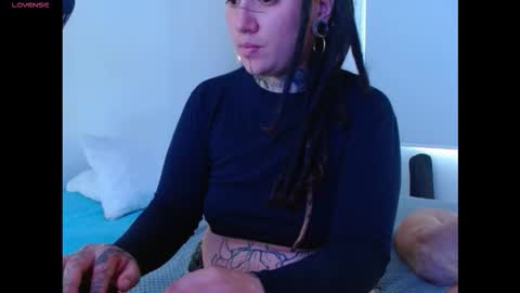 Snapshot of agness_6 chatting on 12/19/25, 04:58 Agness online show from 12/19/25, 04:58