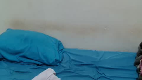 aguas online show from 04/19/26, 03:17