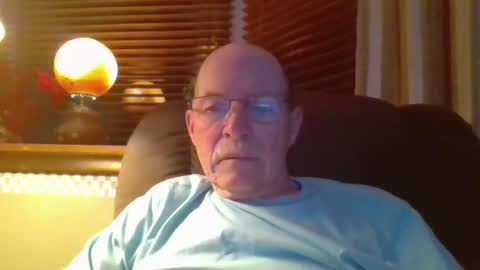 aguynrkfrd online show from 12/17/24, 10:12