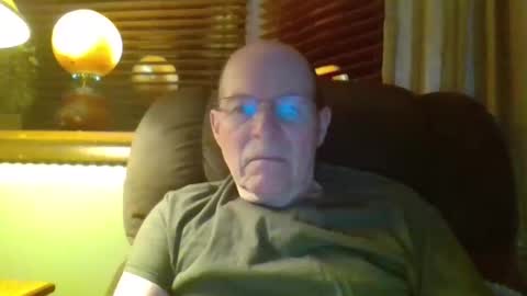 aguynrkfrd online show from 02/09/25, 10:20