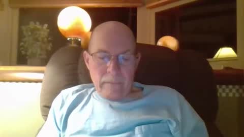 aguynrkfrd online show from 04/03/26, 08:56