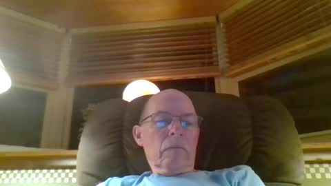 aguynrkfrd online show from 07/02/26, 09:26