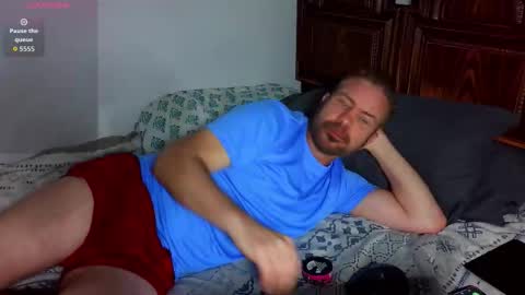 Blue Eyed Handsome Man online show from 02/22/26, 03:29