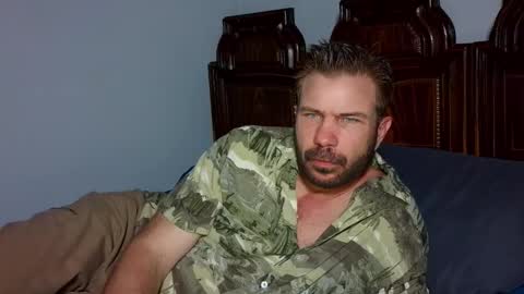Blue Eyed Handsome Man online show from 03/10/26, 12:37