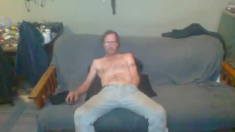 Snapshot of ahardmaniam chatting on 03/06/25, 11:42 Jimmy online show from 03/06/25, 11:42