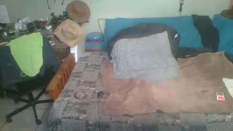 Snapshot of ahardmaniam chatting on 09/21/25, 07:37 Jimmy online show from 09/21/25, 07:37