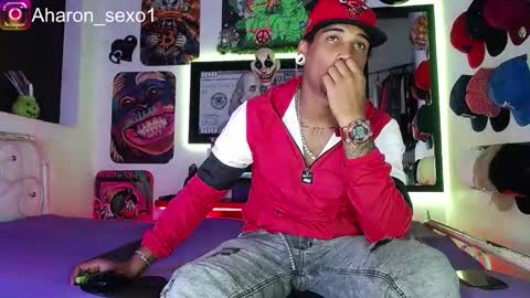 Snapshot of aharon_sexo1 chatting on 03/04/25, 06:15 Aharon  Zamora online show from 03/04/25, 06:15