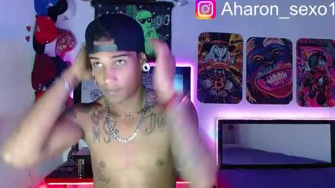 Snapshot of aharon_sexo1 chatting on 03/08/25, 07:05 Aharon  Zamora online show from 03/08/25, 07:05