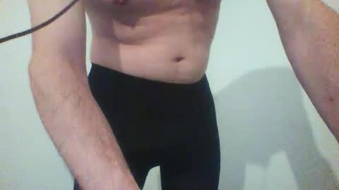 Snapshot of ahawk69 chatting on 12/21/25, 09:44 Hawk online show from 12/21/25, 09:44