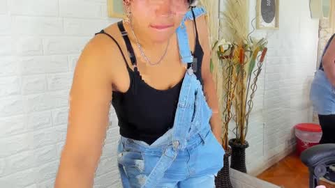 Snapshot of ahisha09 chatting on 12/26/24, 03:42 Ahisha online show from 12/26/24, 03:42