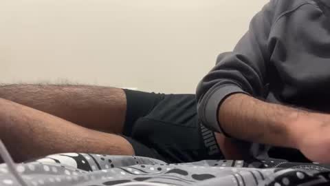 Snapshot of ahmedkhan632131 chatting on 01/12/26, 11:21 Dylan online show from 01/12/26, 11:21