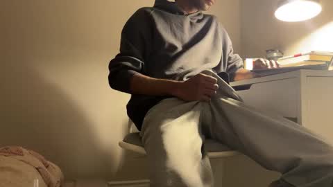 Snapshot of ahmedkhan632131 chatting on 03/15/26, 04:51 Dylan online show from 03/15/26, 04:51