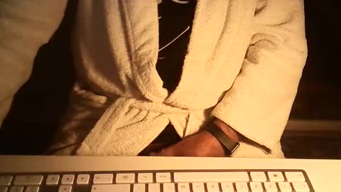 Ole online show from 11/17/25, 08:36