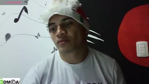 Snapshot of ahntony__69 chatting on 12/25/24, 11:10 ahntony 69 online show from 12/25/24, 11:10