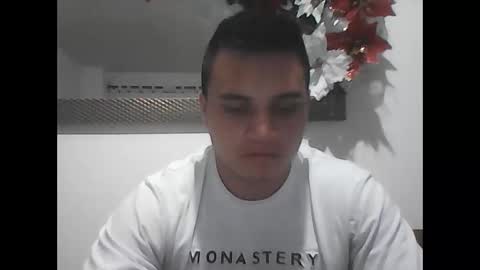 Snapshot of ahntony__69 chatting on 12/26/24, 02:12 ahntony 69 online show from 12/26/24, 02:12