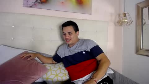 Snapshot of ahntony__69 chatting on 01/18/25, 06:13 ahntony 69 online show from 01/18/25, 06:13