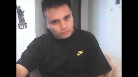 Snapshot of ahntony__69 chatting on 01/27/25, 01:59 ahntony 69 online show from 01/27/25, 01:59