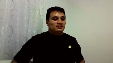 Snapshot of ahntony__69 chatting on 02/17/25, 03:36 ahntony 69 online show from 02/17/25, 03:36