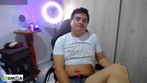 Snapshot of ahntony__69 chatting on 05/05/26, 05:15 ahntony 69 online show from 05/05/26, 05:15