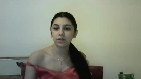 Selena online show from 10/25/25, 05:48