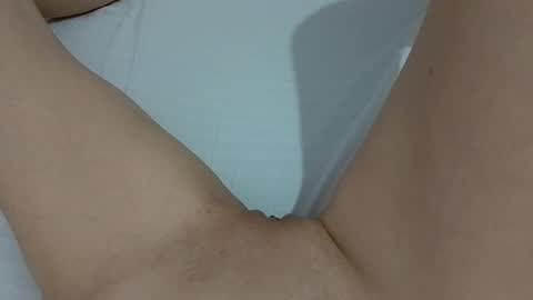 Snapshot of ahsexi chatting on 12/10/24, 01:11 Taylor online show from 12/10/24, 01:11