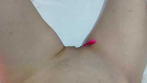 Snapshot of ahsexi chatting on 02/03/26, 02:53 Taylor online show from 02/03/26, 02:53