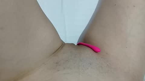 Snapshot of ahsexi chatting on 03/15/26, 04:07 Taylor online show from 03/15/26, 04:07