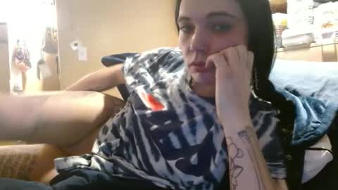 Snapshot of ahungkittykat chatting on 03/29/26, 10:10 Kat online show from 03/29/26, 10:10