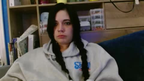 Snapshot of ahungkittykat chatting on 04/01/26, 06:49 Kat online show from 04/01/26, 06:49