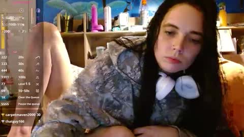 Snapshot of ahungkittykat chatting on 05/26/26, 05:03 Kat online show from 05/26/26, 05:03