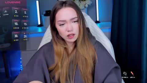 ai__girl online show from 10/04/25, 09:02