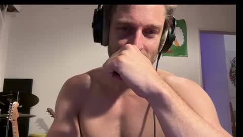 Snapshot of aiasar chatting on 02/08/25, 04:25 Aiasar online show from 02/08/25, 04:25