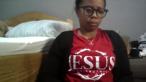 Aicha boobs online show from 05/05/26, 04:04