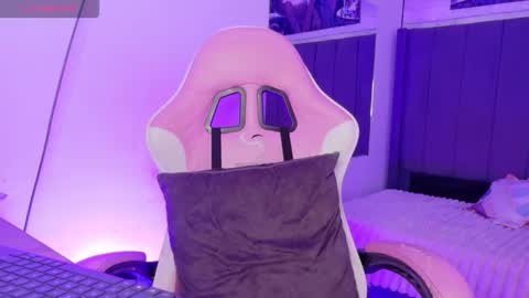 Aida online show from 04/30/26, 12:06