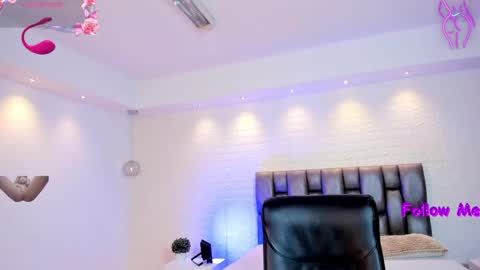 aidajoness online show from 04/11/26, 12:31