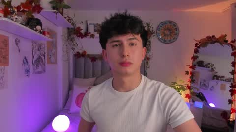 A H  online show from 10/22/25, 02:12