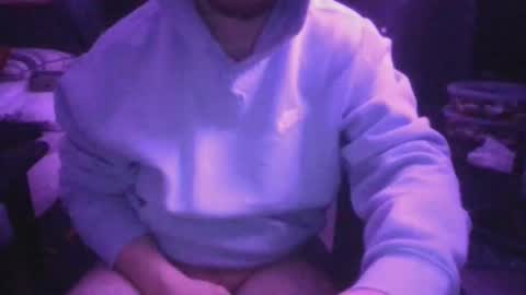 aiden_ball07 online show from 10/23/25, 11:46