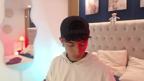 Aiden online show from 03/31/26, 12:49