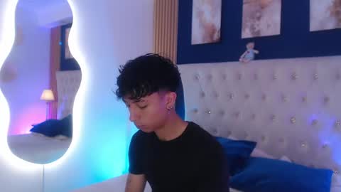 Aiden online show from 04/14/26, 01:06