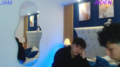 Snapshot of aiden_rivers_ chatting on 05/11/26, 02:45 Aiden online show from 05/11/26, 02:45